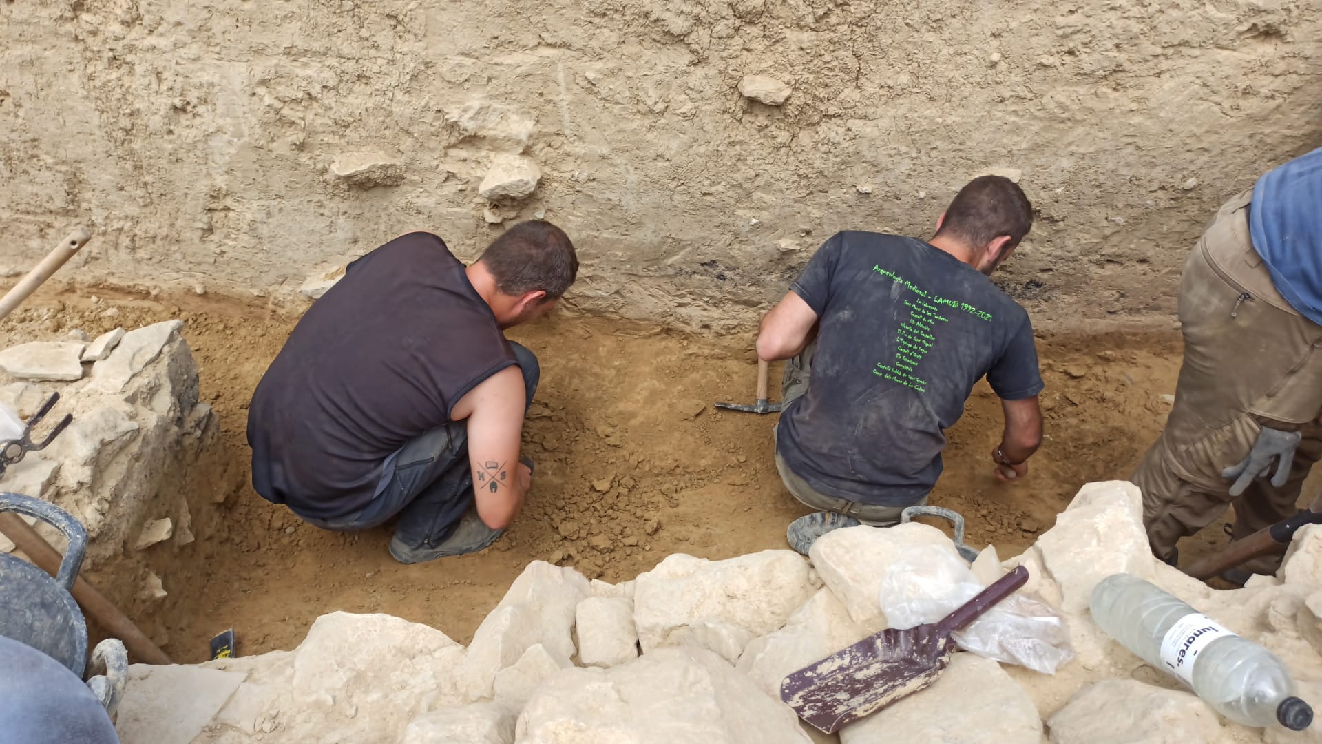 Hallada una nueva necrópolis cercana al yacimiento romano de Cabeza Ladrero, en las Cinco Villas de Huesca