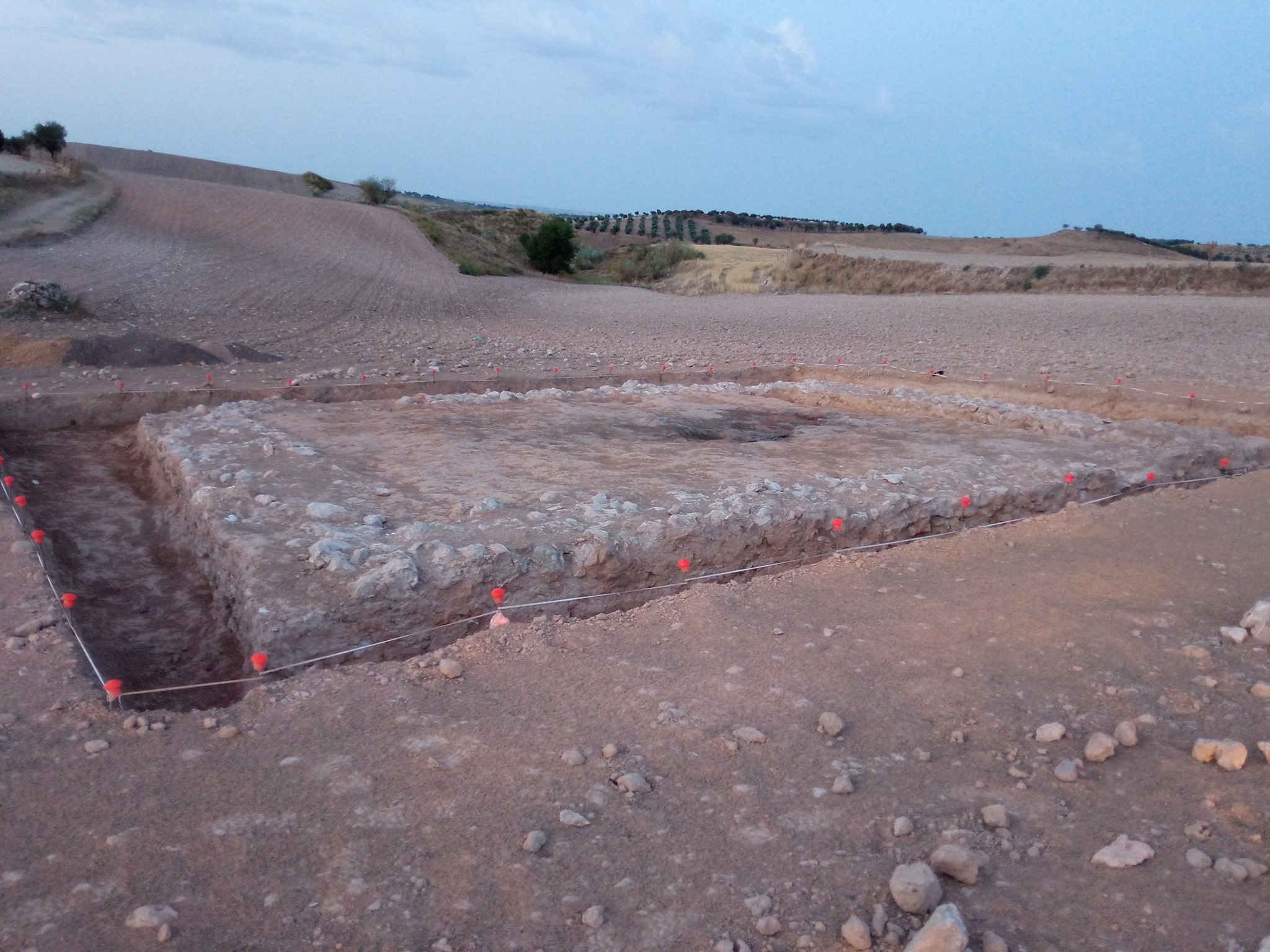 Hallan en Caraca (Guadalajara) un ‘interesante’ edificio funerario y una necrópolis visigoda