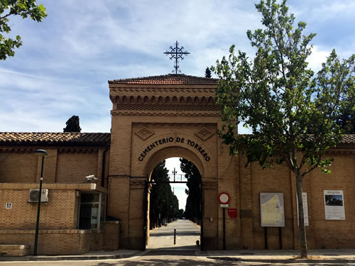 El cementerio de Torrero crea un 'Buzón del Adiós' para ayudar en el duelo