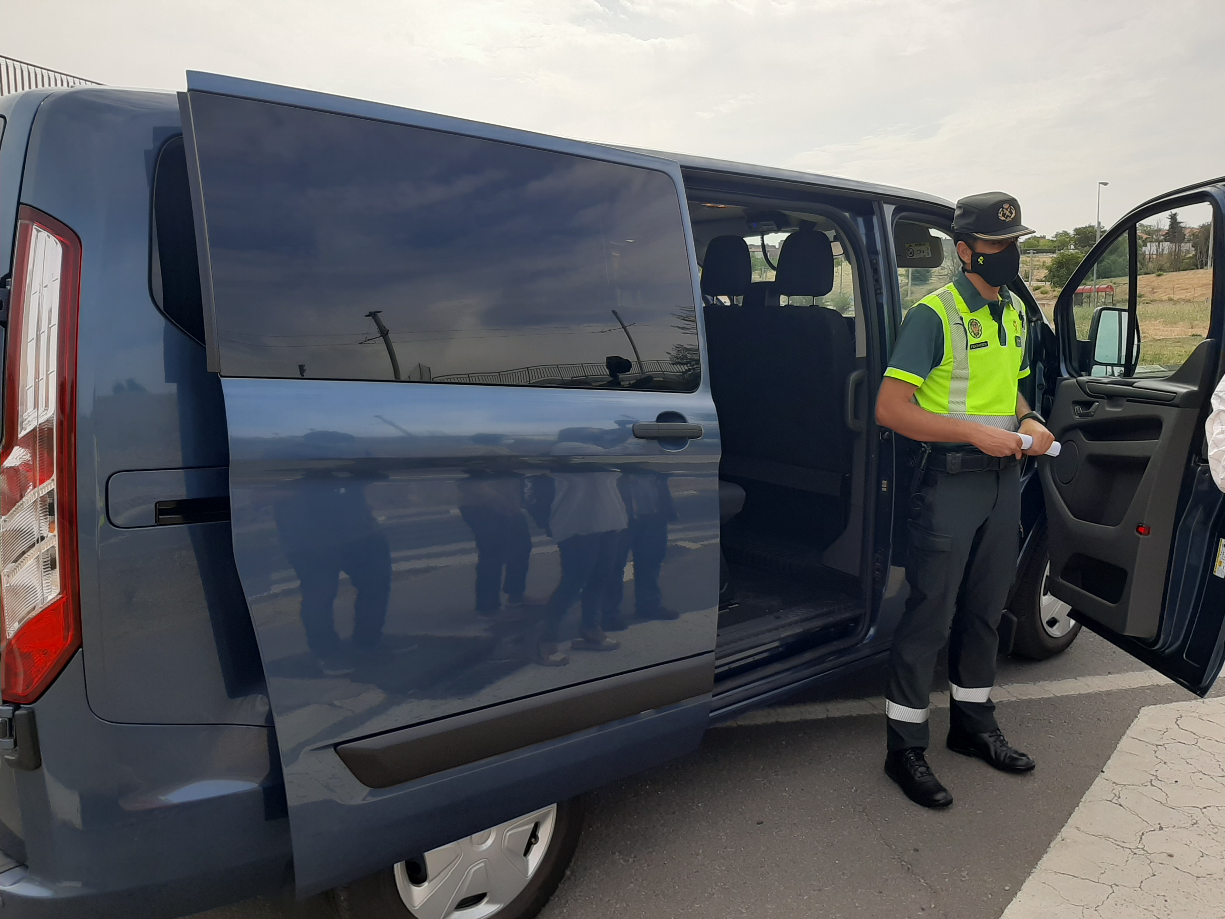 Las distracciones al volante se cobran la vida de más de 300 personas cada año en España