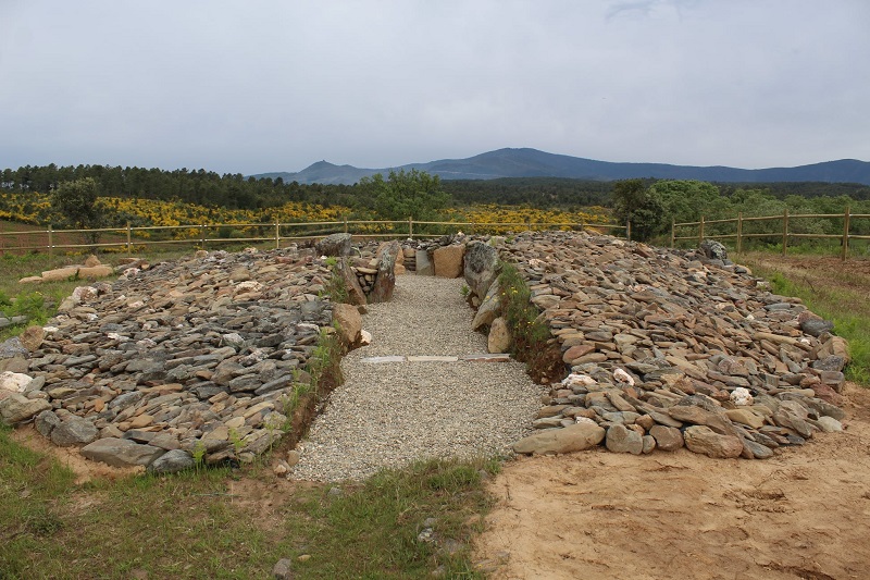Sierra de Gata añade a su circuito turístico el dolmen de Pradocastaño tras su rehabilitación