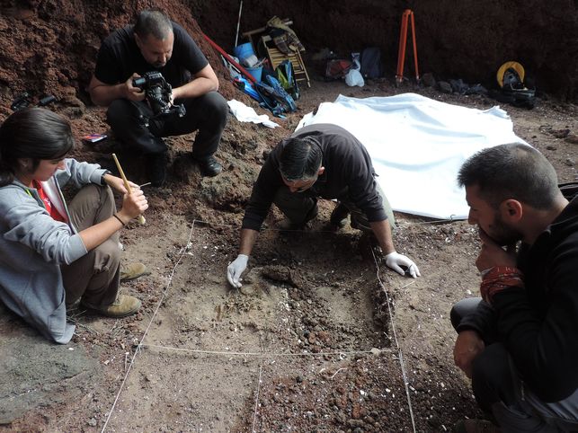 El Cabildo de La Palma reanuda la excavación en la necrópolis benahoarita de La Cucaracha