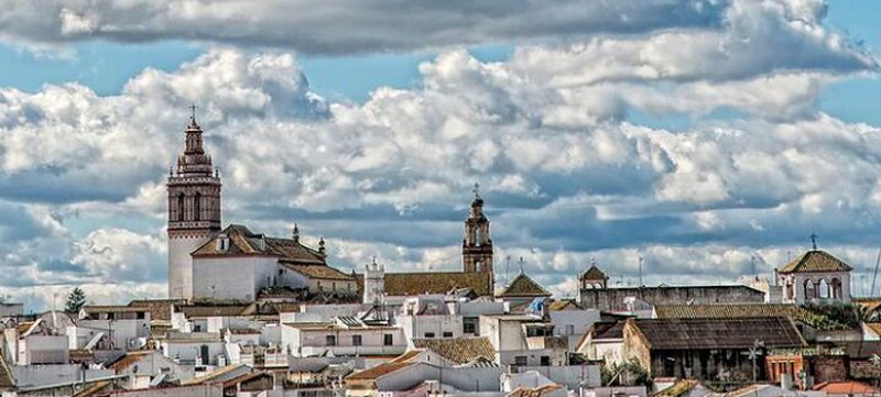 Un ayuntamiento de Sevilla sacará a concurso un seguro colectivo de decesos para todos sus vecinos