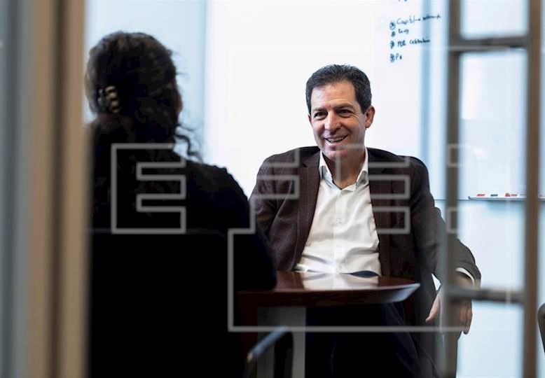 Juan Andrés, investigador español en la vacuna del COVID-19 en EE. UU.: “El lunes fue cuando el primer paciente recibió la vacuna experimental”