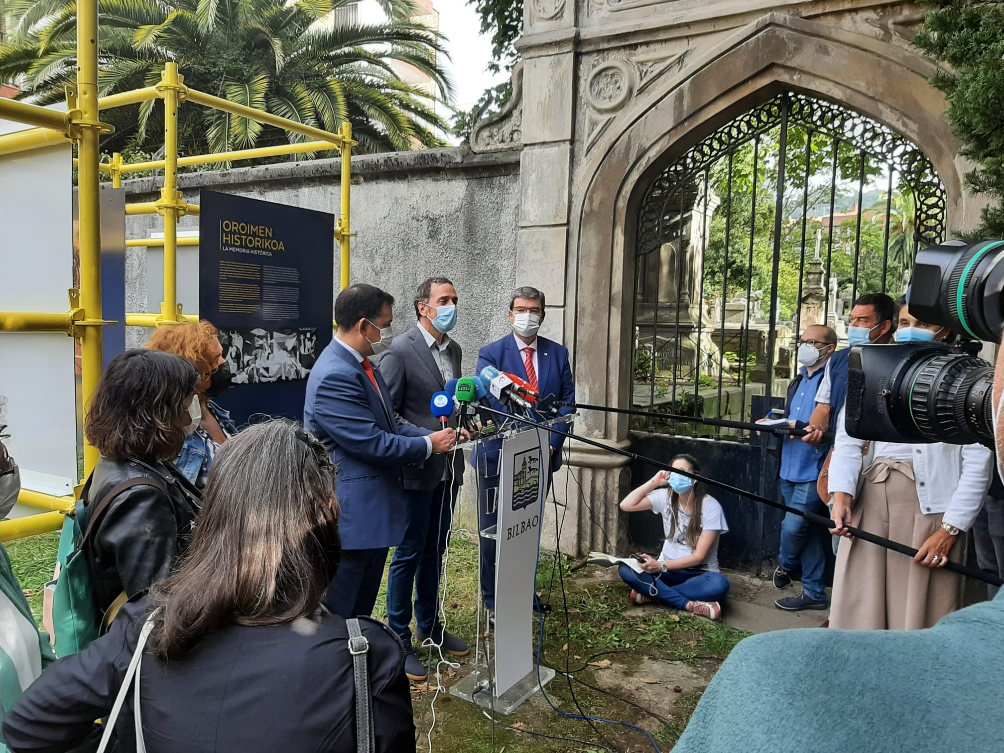 La Sociedad de Ciencias Aranzadi investigará la memoria y la historia reciente de Bilbao en el cementerio clausurado de Begoña