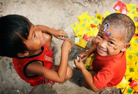 La ONU dice que 12.000 niños fueron asesinados o amputados el año pasado en conflictos armados