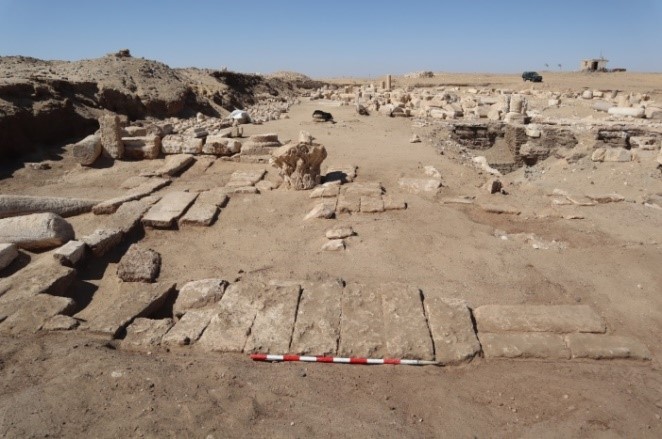 Una misión española descubre dos tumbas de la última dinastía nativa de Egipto en Oxirrinco