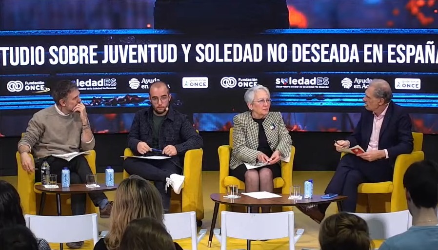 Un estudio de la Fundación ONCE revela que un 25,5 por ciento de los jóvenes españoles de entre 16 y 29 años se sienten solos actualmente