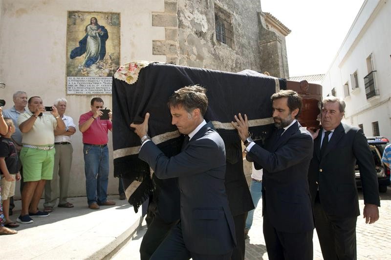 La prueba de ADN realizada al cadáver de Ruiz Mateos confirma que es el padre de Adela Montes de Oca