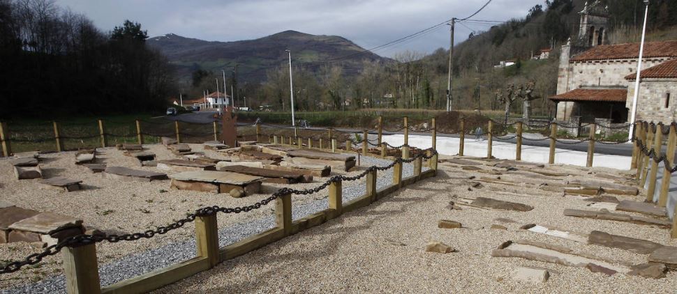 Cantabria abre un área para mostrar e interpretar lo que queda de la necrópolis de Raicedo