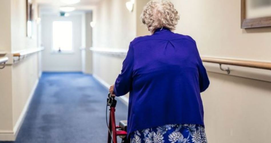 La Audiencia de A Coruña anula el testamento de una mujer ingresada en una residencia a pesar de no estar incapacitada judicialmente