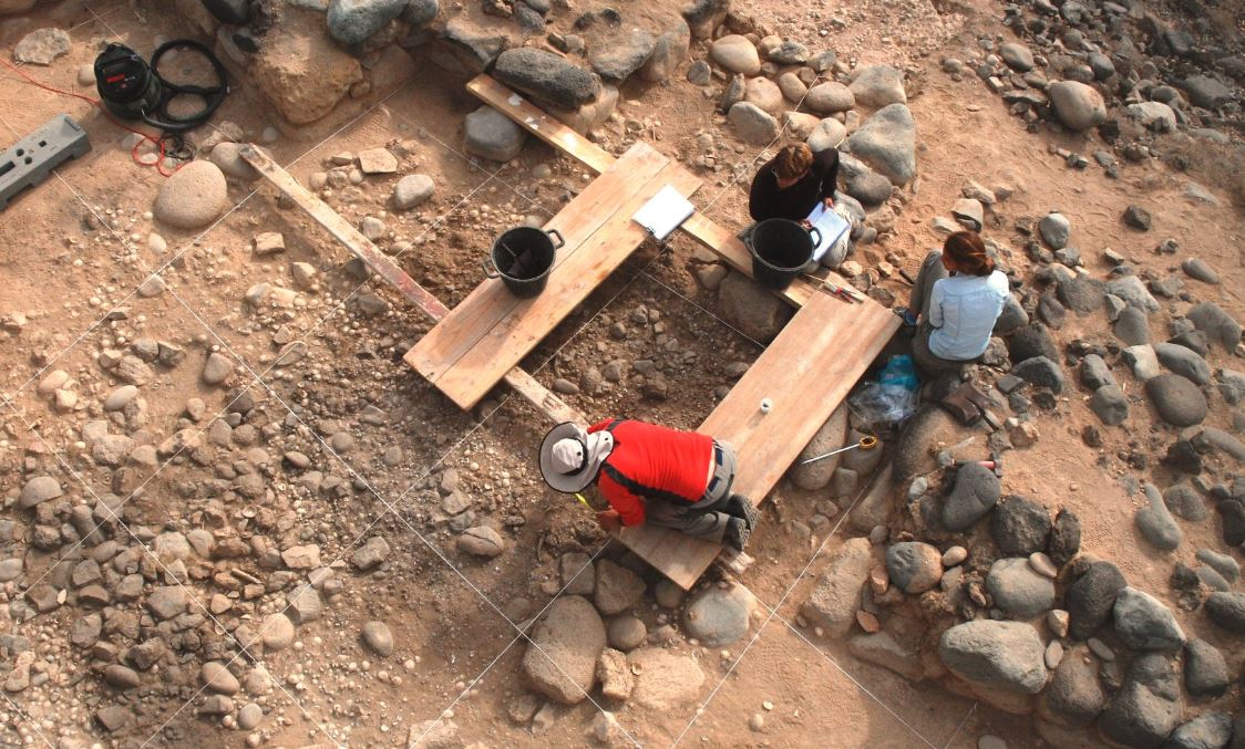 ‘El tiempo perdido’, Tibicena reúne en un libro los descubrimientos de la etapa aborigen de Tirajana (Gran Canaria)