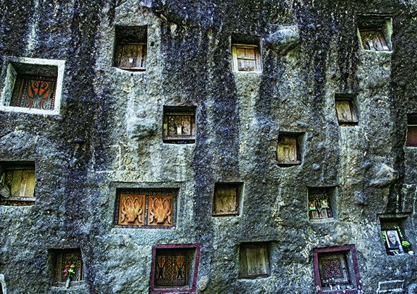 XL Semanal rescata la intensa vida funeraria de los Toraja