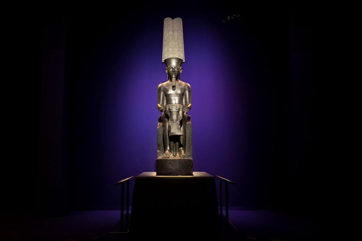 Los tesoros de la tumba de Tutankamón regresan a Egipto por la covid-19