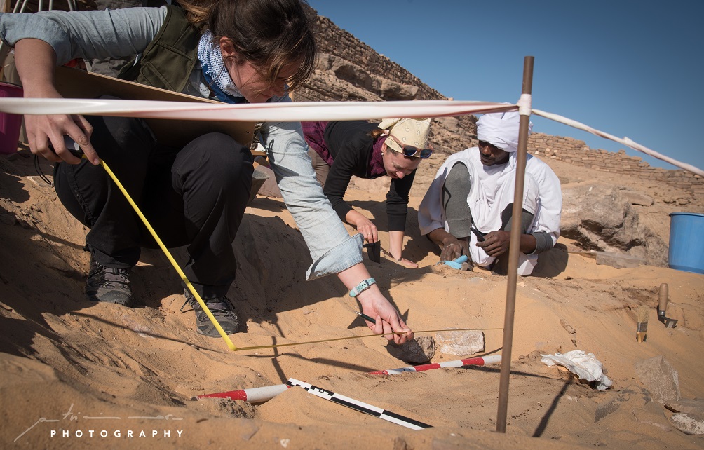 La Universidad de Jaén expondrá en el Museo de Asuán las piezas más importantes halladas en Egipto 
