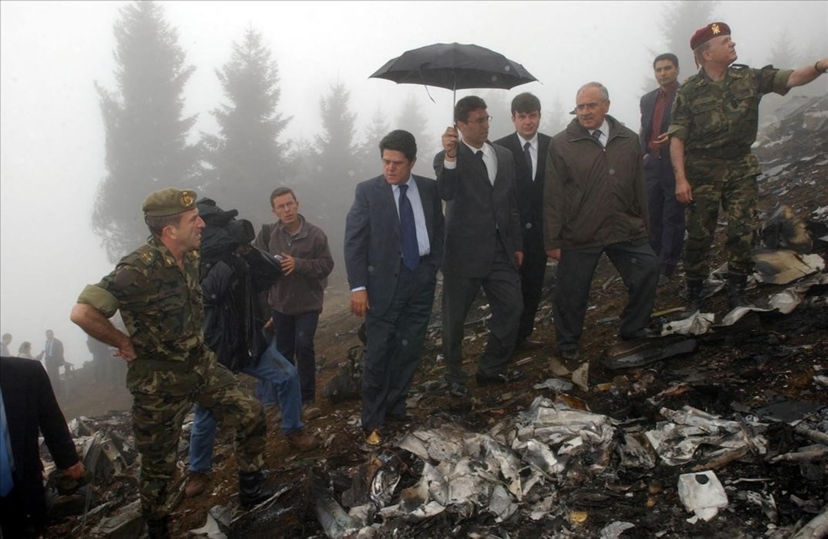 Familiares de víctimas del Yak 42 plantean que los restos llegados desde Turquía se entierren juntos en un pequeño mausoleo de homenaje
