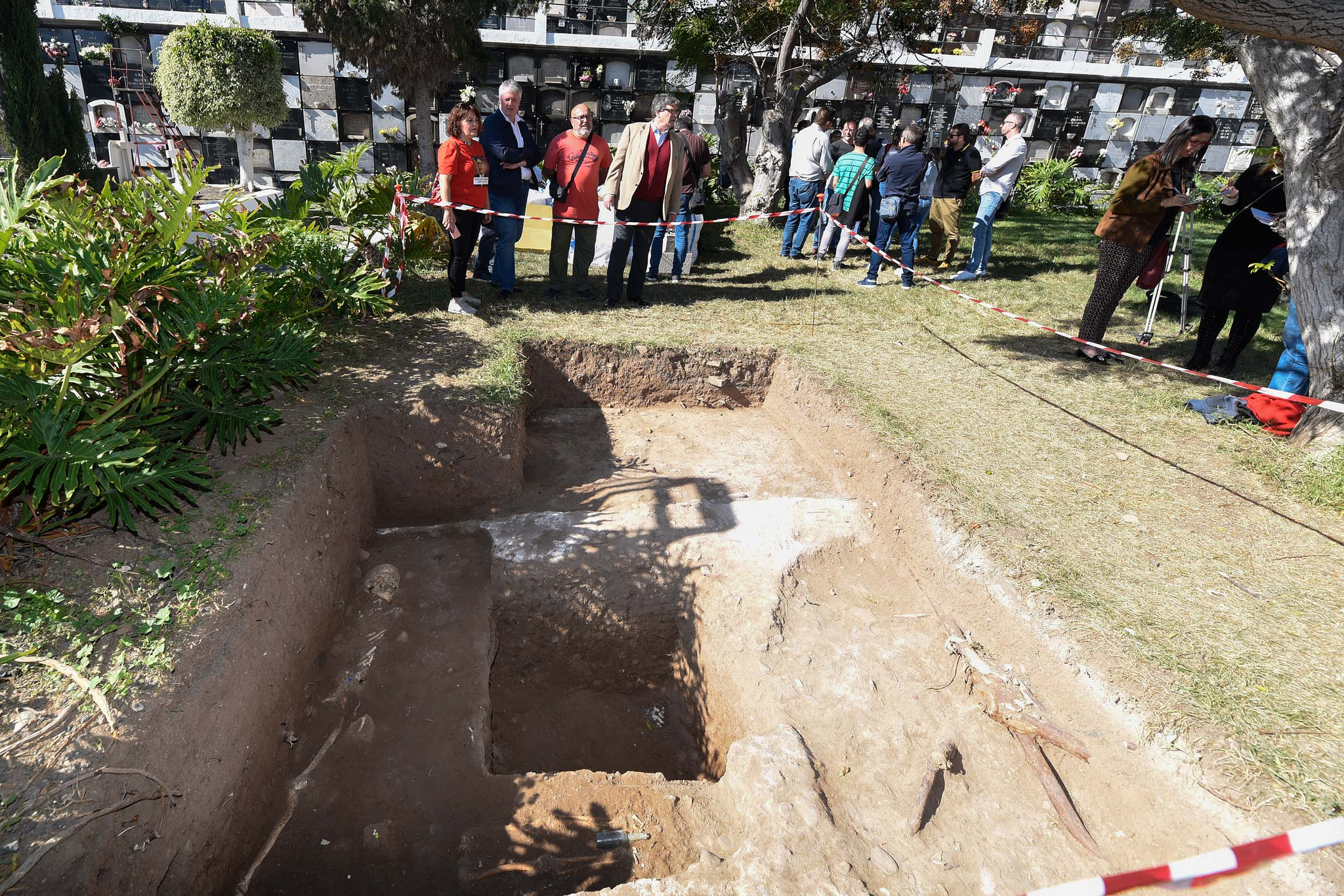 El Gobierno de Canarias aprueba el protocolo de exhumación de desaparecidos en la Guerra Civil y la dictadura
