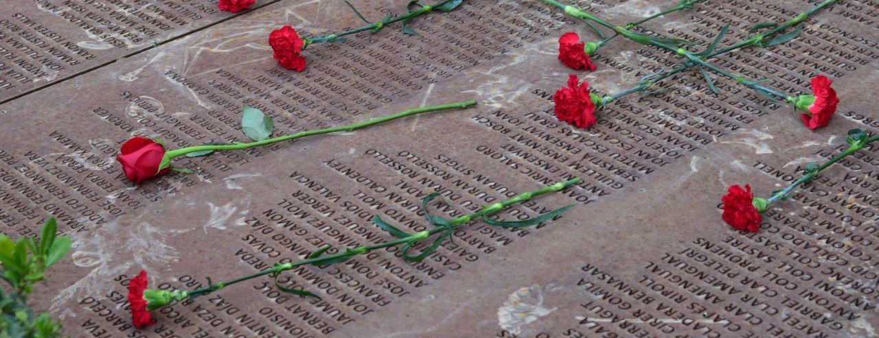 Castilla y León crea la Unidad de Memoria Histórica y Baleares publica los informes sobre las fosas que ha exhumado