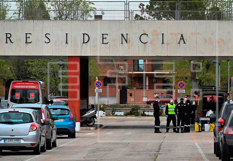 La Comunidad de Madrid facilita los datos de ancianos muertos en sus residencias a partir de la primera semana de marzo: 7.633 